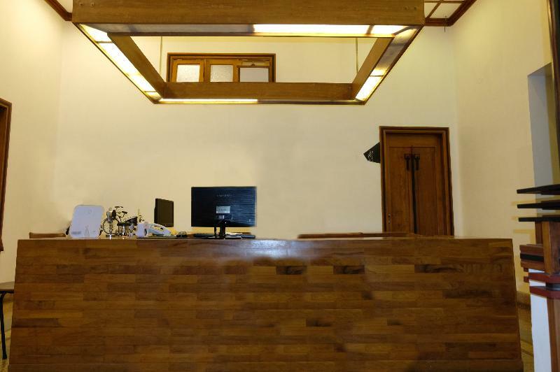 Augustina Home Malang Exteriör bild